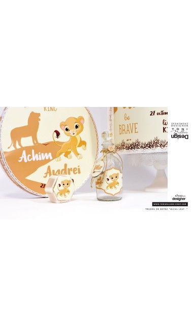 Trusou botez cu leu, brodat de inspiratie exotica, jungla, animale Micul Pui Leu 9